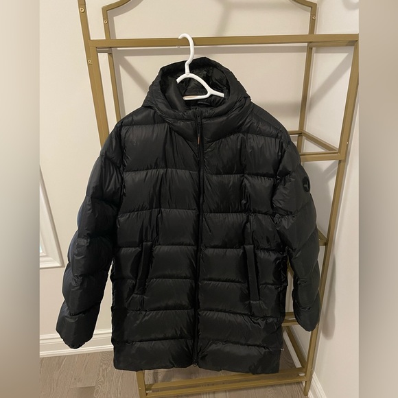 Moose Knuckles Men’s Jacket - Picture 4 of 16